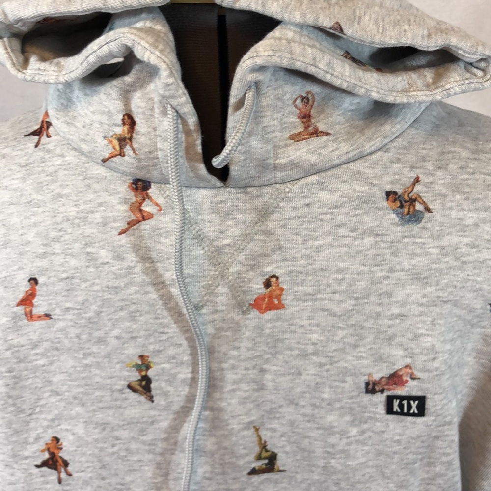 Mens K1X Warm Fleece Sportswear Pin Up Babes Hoodie Light Gray sizes XL and 2XL
